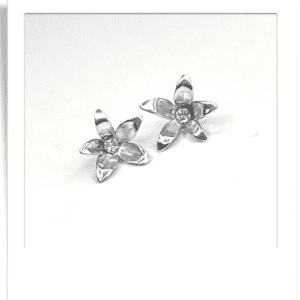 Brinco flor ponta fina